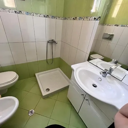 Roel House Saranda