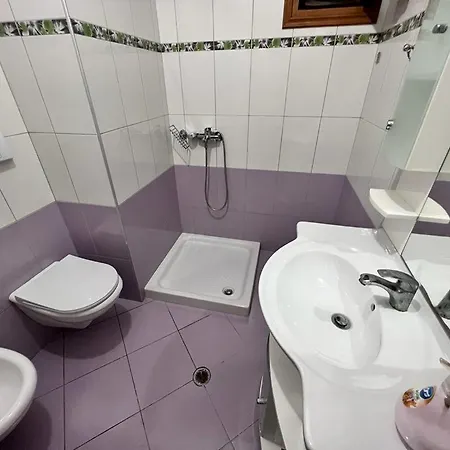 Сasa de vacaciones Roel House Sarandë